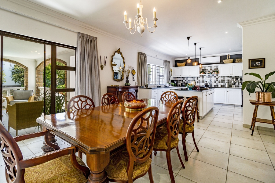 6 Bedroom Property for Sale in La Concorde Western Cape